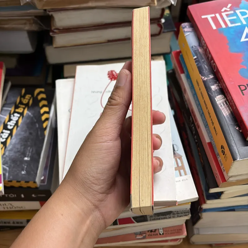 II Tựa sách: Con Gái Phải Mạnh Mẽ (Bản Đặc Biệt) - PLOY - 2015 698000