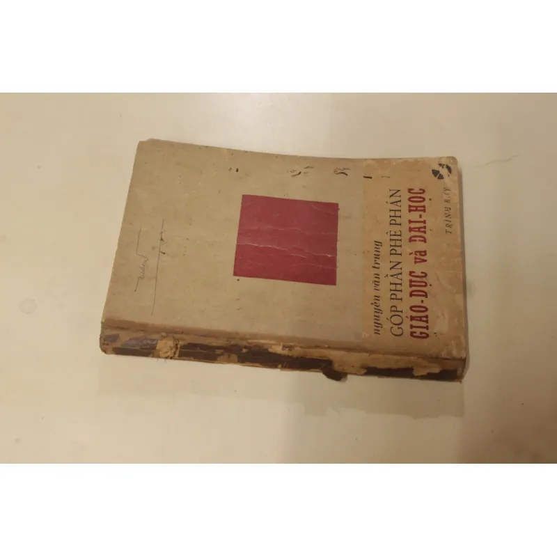 Góp phần phê phán giáo dục đại học, Nguyễn Văn Trung 960383