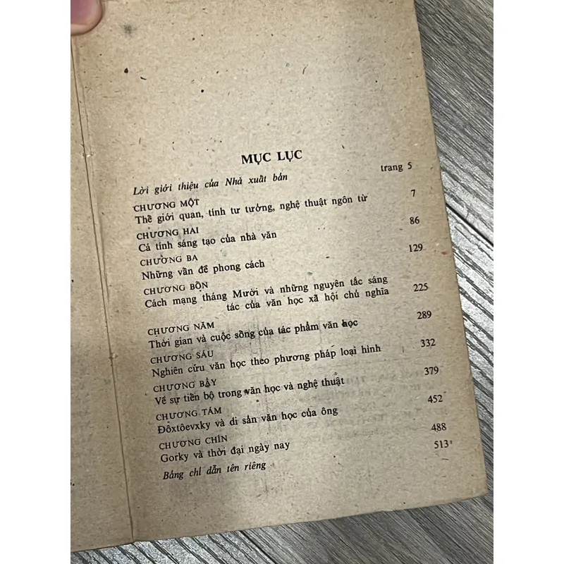 📖 Cá tính sáng tạo của nhà văn và sự phát triển văn học 719226