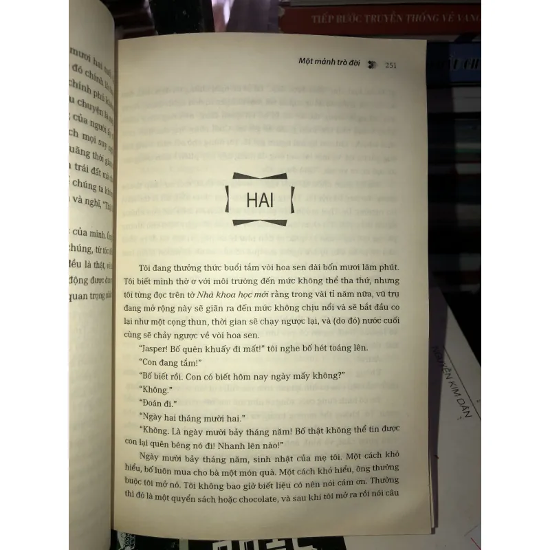 Một mảnh trò đời - Steve Toltz 998082