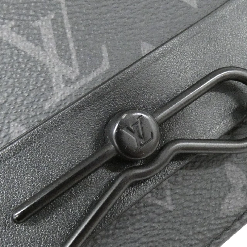 Túi đeo chéo Louis Vuitton Monogram Eclipse Steamer M45585 610613