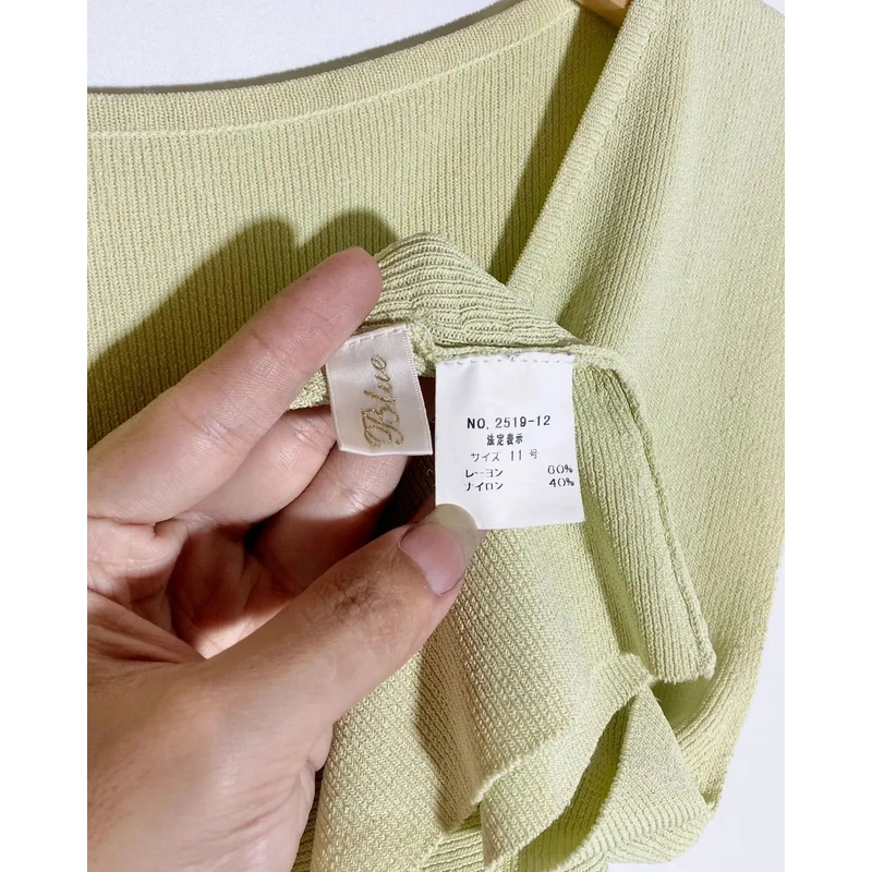 Áo Tantop Mongtoghi Nhật  chất mềm mại , co giãn thoải mái Size S/ M
 448592