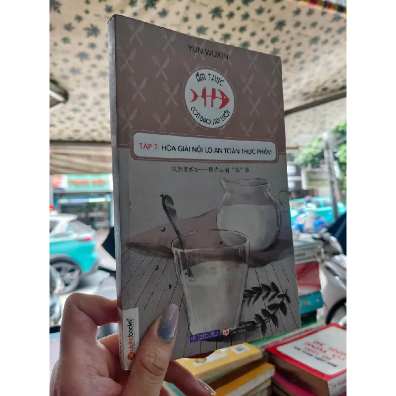 Ẩm thực: Con dao hai lưỡi - Yun Wuxin 356800