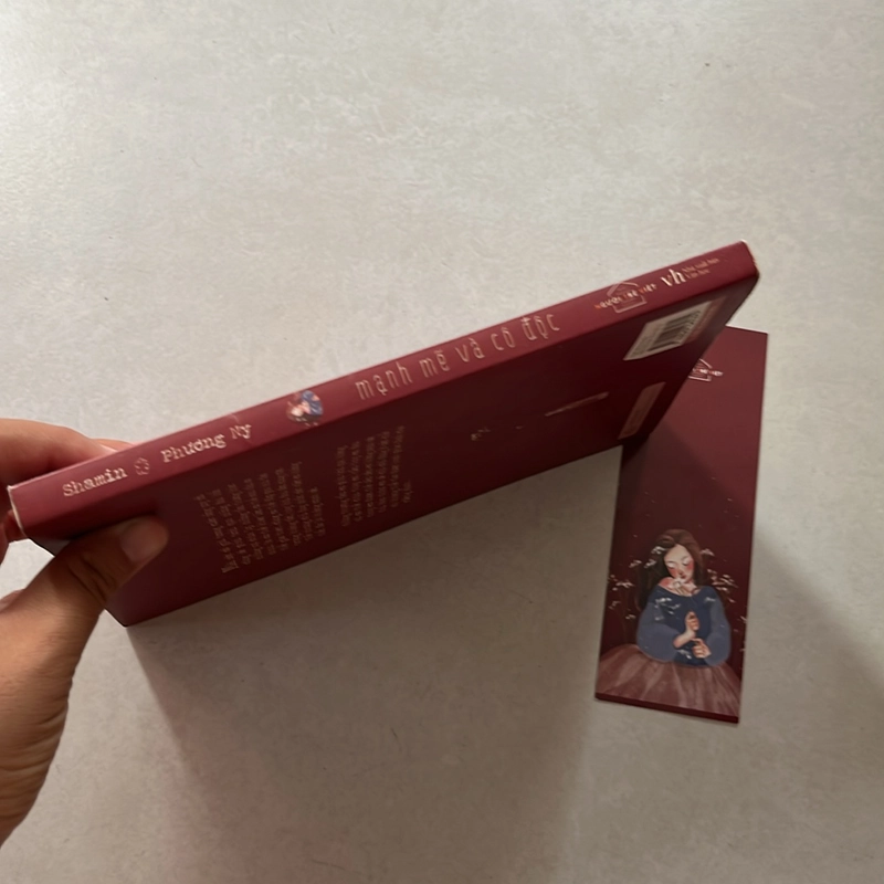 mạnh mẽ và cô độc — Phương Ny 499671