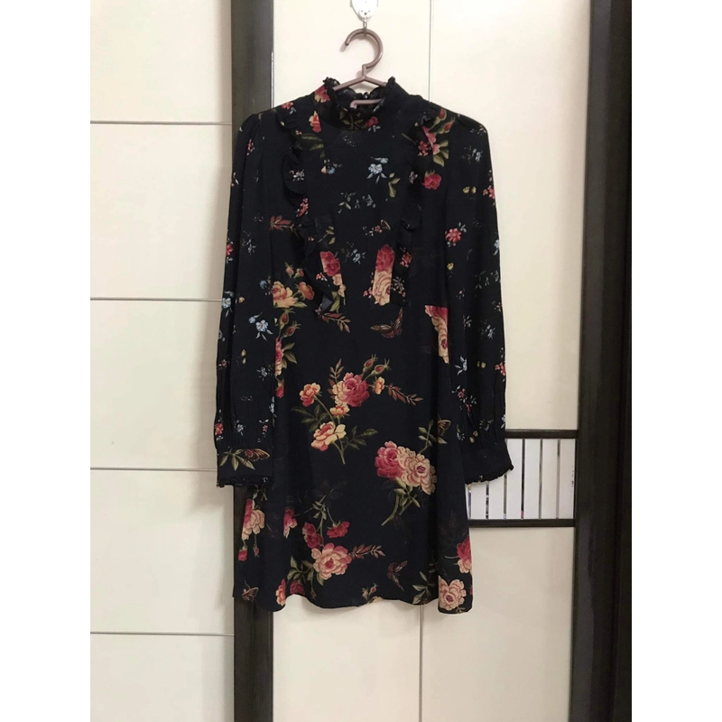 Đầm ngắn Zara  465745