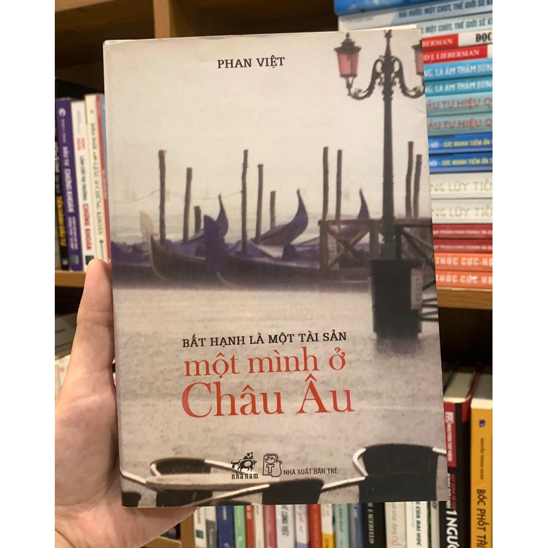 Một mình ở châu Âu - Phan Việt 522729