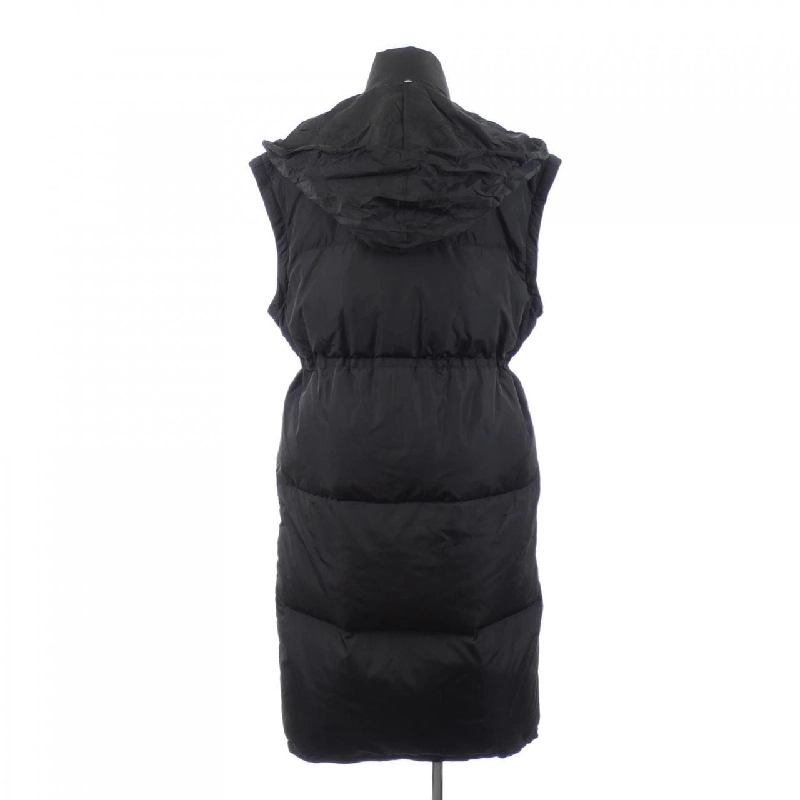 Áo khoác lông vũ PRADA với logo hình tam giác 292132 S232 1WQ9 - Hàng hiệu Chính hãng 814881