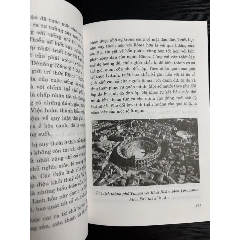 Combo 2 cuốn tri thức Văn hoá và Danh nhân thế giới 925696