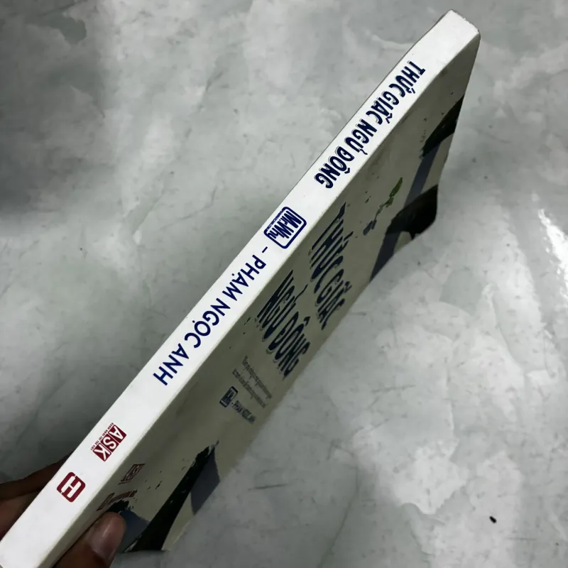 Thức giấc ngủ đông 1036899