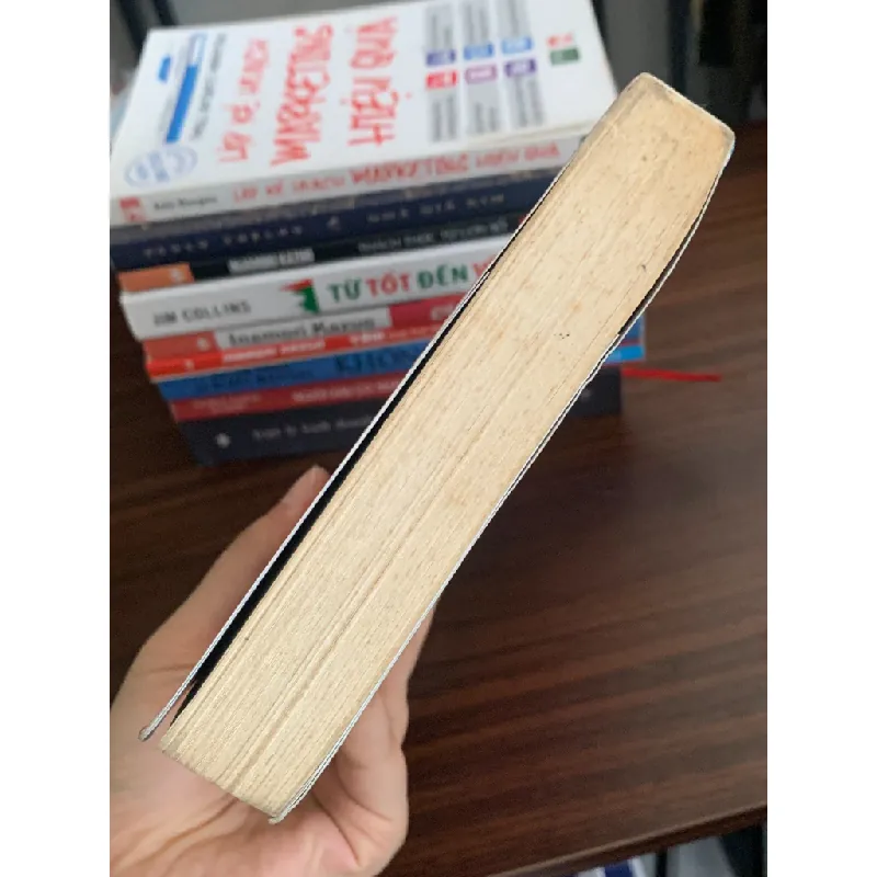 Quẳng gánh lo đi và vui sống – Dale Carnegie 558563