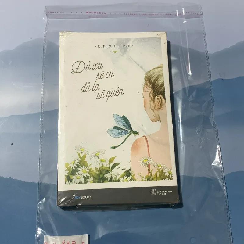 Đủ xa sẽ cũ đủ lạ sẽ quên 970197