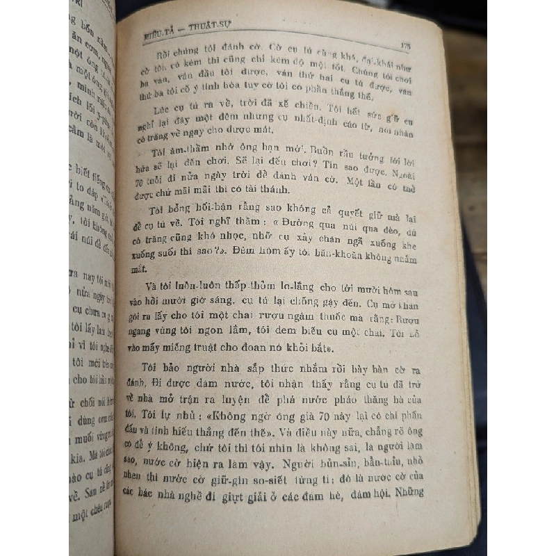 GIẢNG VĂN LỚP TÁM - NGUYỄN QUẢNG TUÂN 194071