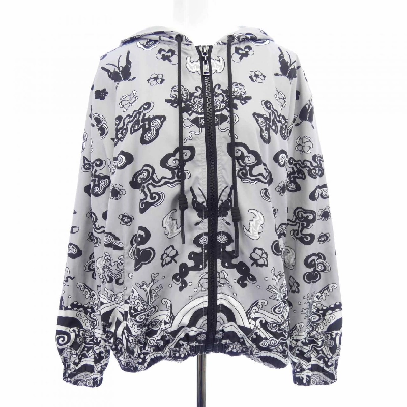 Áo khoác VIVIENNE TAM - Hàng hiệu Authentic 824511