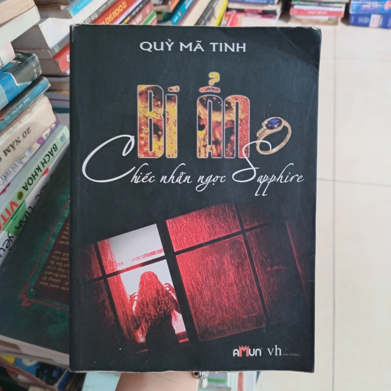Bí ẩn chiếc nhẫn ngọc Sapphire 📚 508083