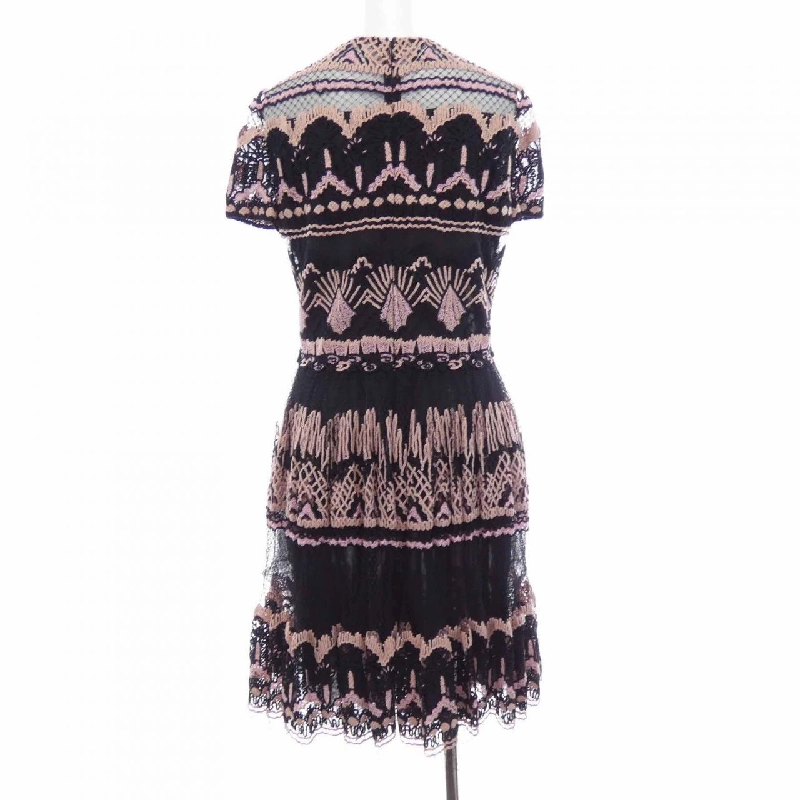 Váy đầm VALENTINO MB0VAD1539B - Hàng hiệu Chính hãng 812114