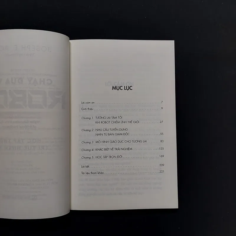 [Sách Cũ] Chạy Đua Với Robot 687945