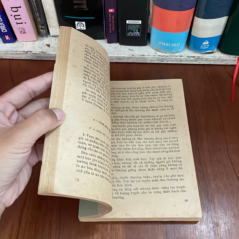 II Sách Xưa: Bệnh Học Tuổi Già (Quyển 1) - Giáo Sư Phạm Khuê - 1982 562341