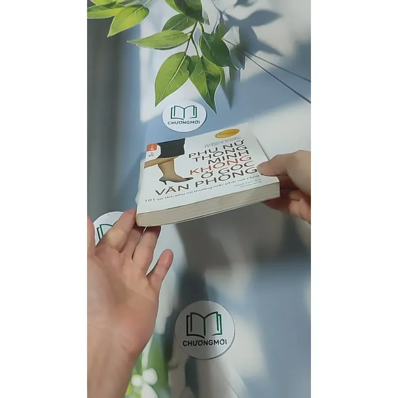 Phụ nữ thông minh không ở góc văn phòng - Lois P. Frankel    688552