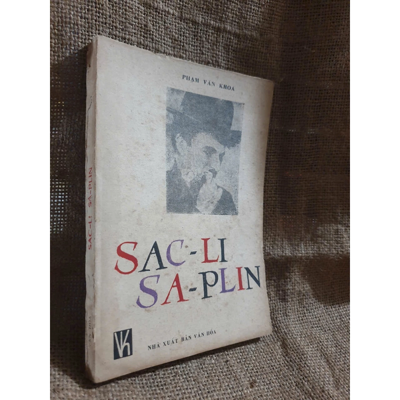 Charlie Chaplin - Phạm văn Khoa 460852