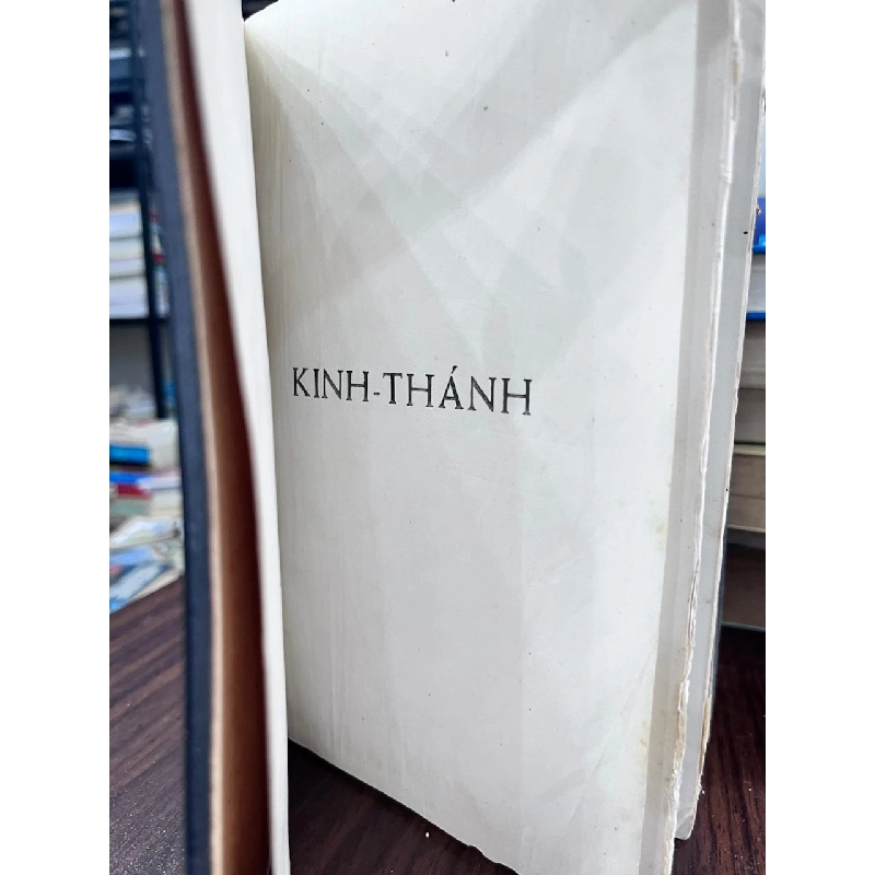 Kinh Thánh - None 973582