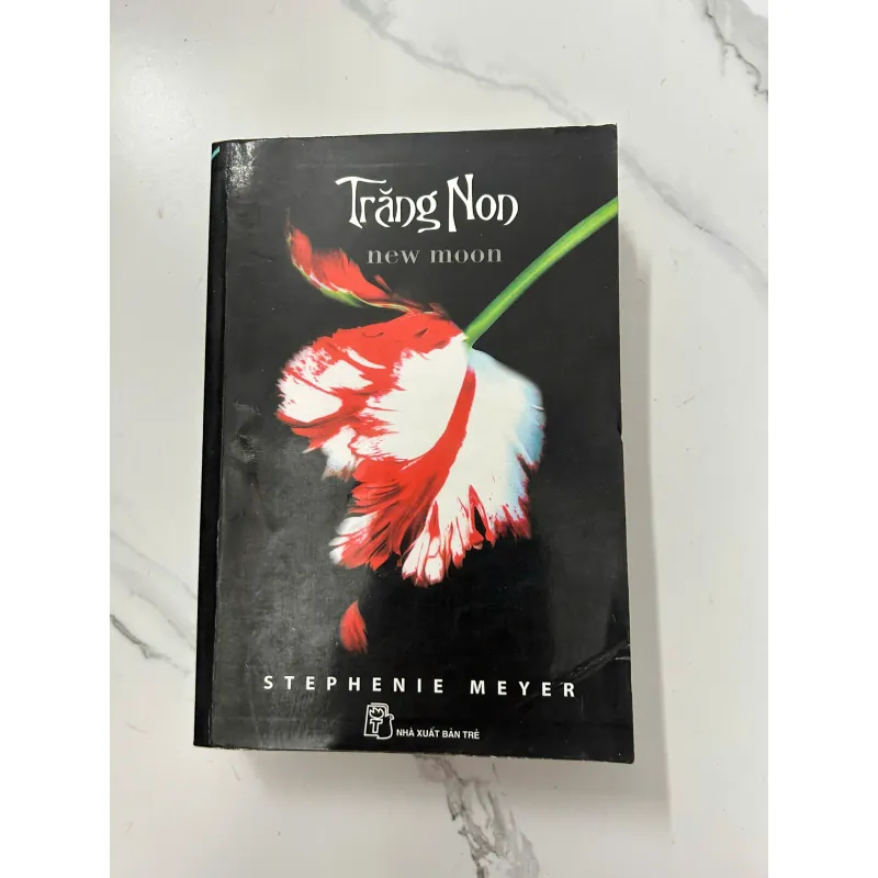 Trăng Non (Twilight) - Stephenie Meyer 1023940
