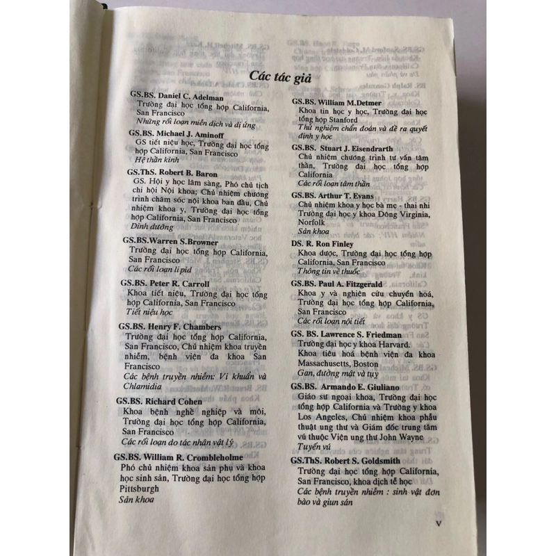 CHẨN ĐOÁN VÀ ĐIỀU TRỊ Y HỌC HIỆN ĐẠI ( sách dịch)  1236 trang, nxb: 2001 314374