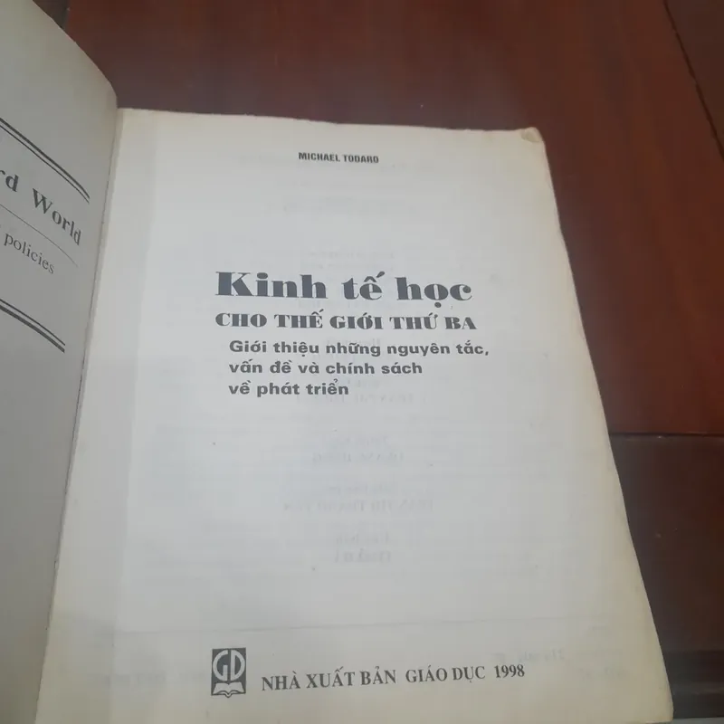 Michael P. Todaro - KINH TẾ HỌC cho thế giới thứ ba 722466
