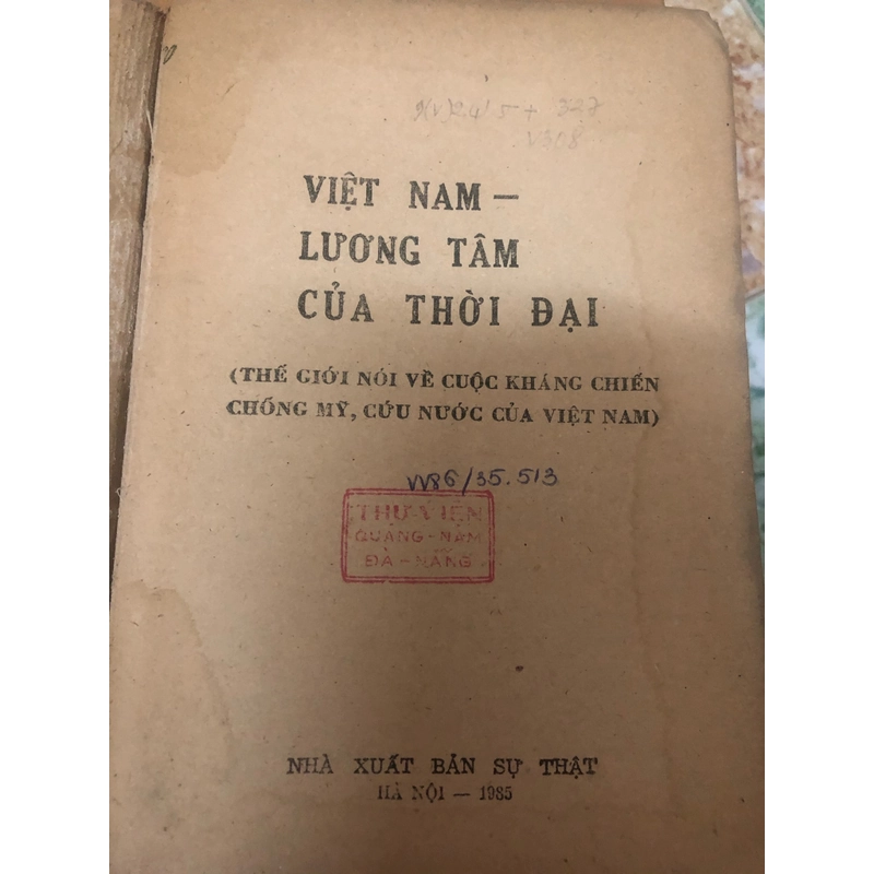 việt nam lương tâm của thời đại in năm 1985 497258