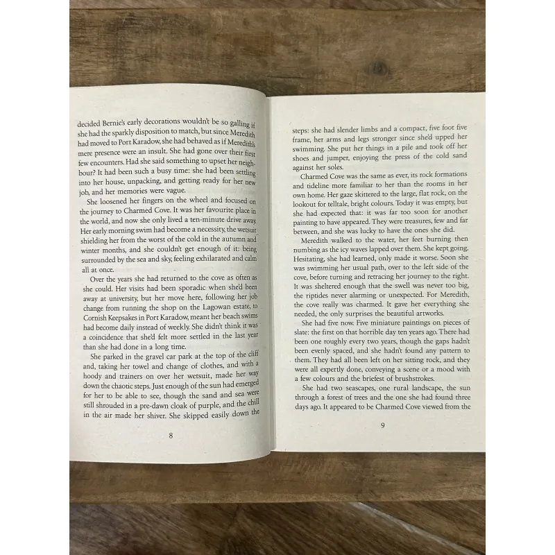 Christmas Carols and a Cornish Cream Tea - Cressida McLaughlin 752898