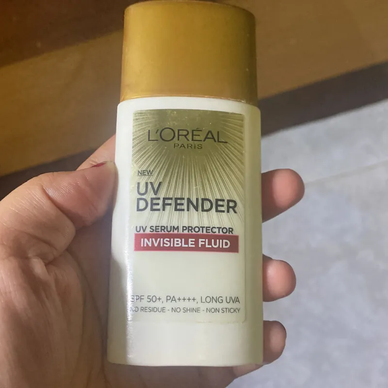Kem chong nang loreal vach đỏ 695916