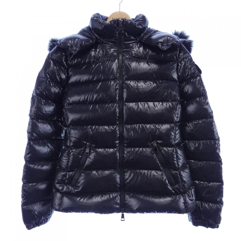 Áo khoác lông vũ MONCLER 638941