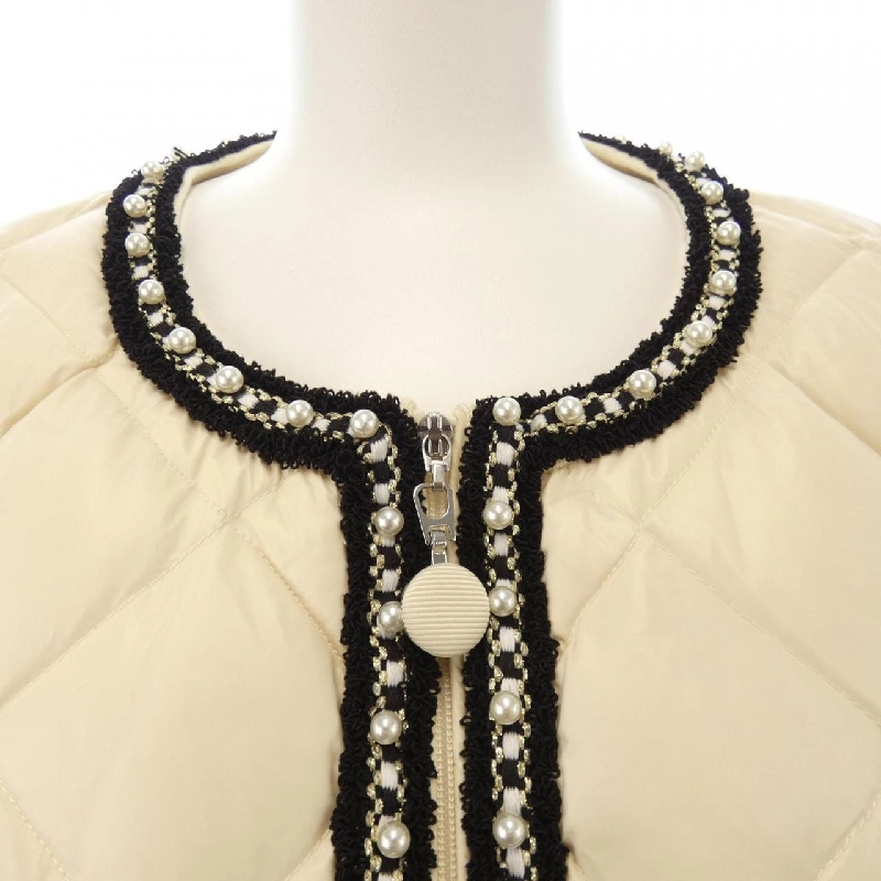 SUPER BEAUTY Áo khoác lông vũ - Hàng hiệu Authentic 824856