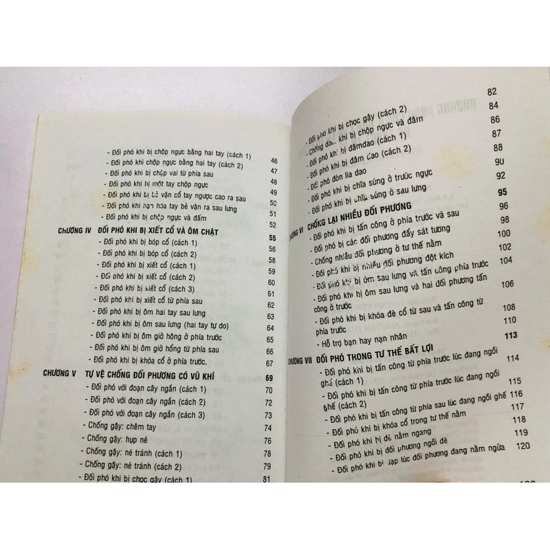 BỘ 4 CUỐN LÝ TIỂU LONG TOÀN THƯ ( tái bản) 358145