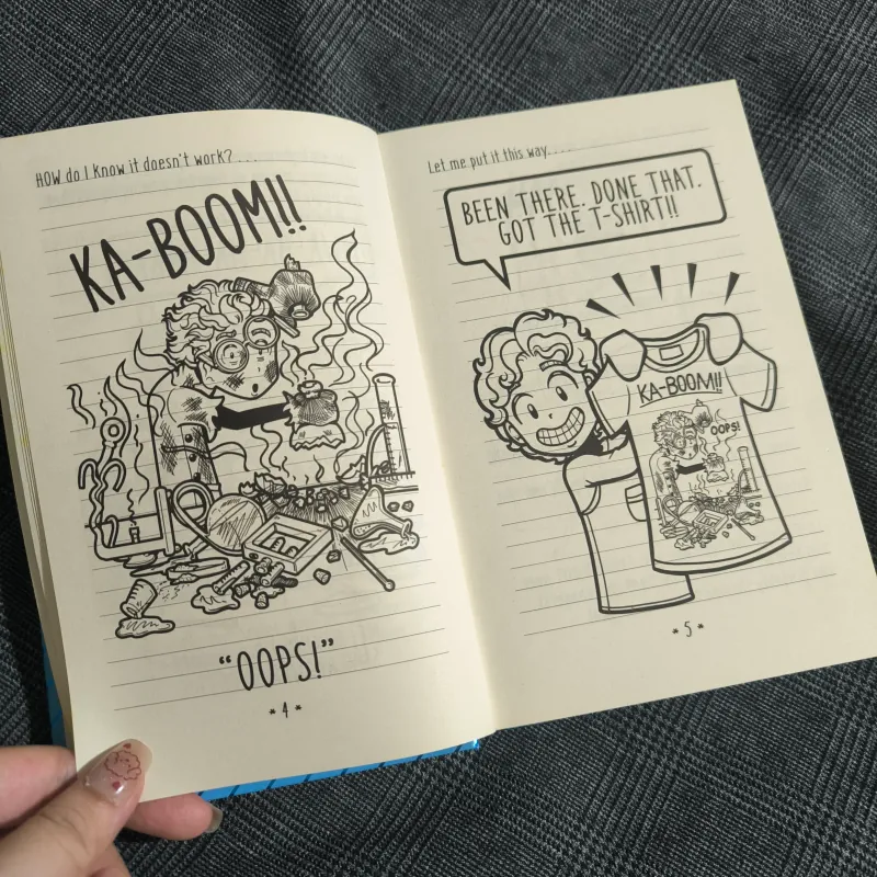 The Misadventures of Max Crumbly - Book 1: Locker Hero - Rachel Renee Russell 777873