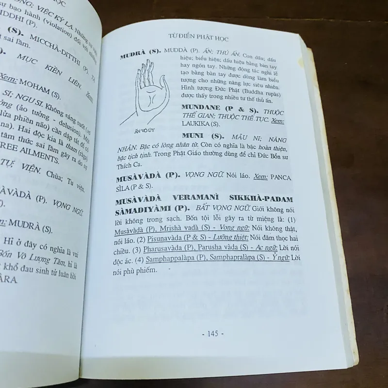 Từ điển Phật học Sanscrit, pali, anh, hán việt, việt  719115