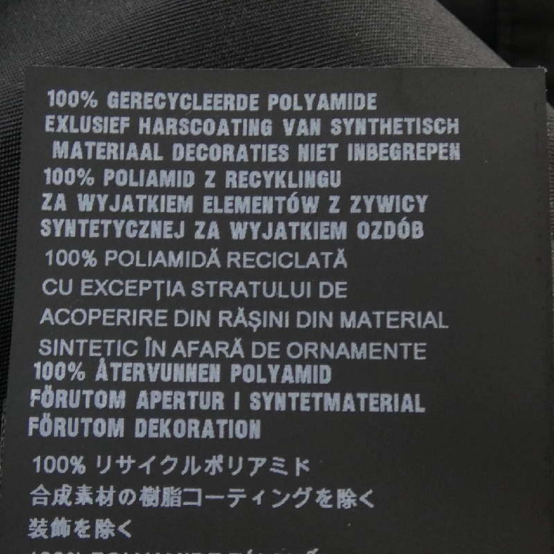 Đầm PRADA logo tam giác RE-NYLON 230652 S211 1WQ8 - Hàng hiệu Authentic 810871