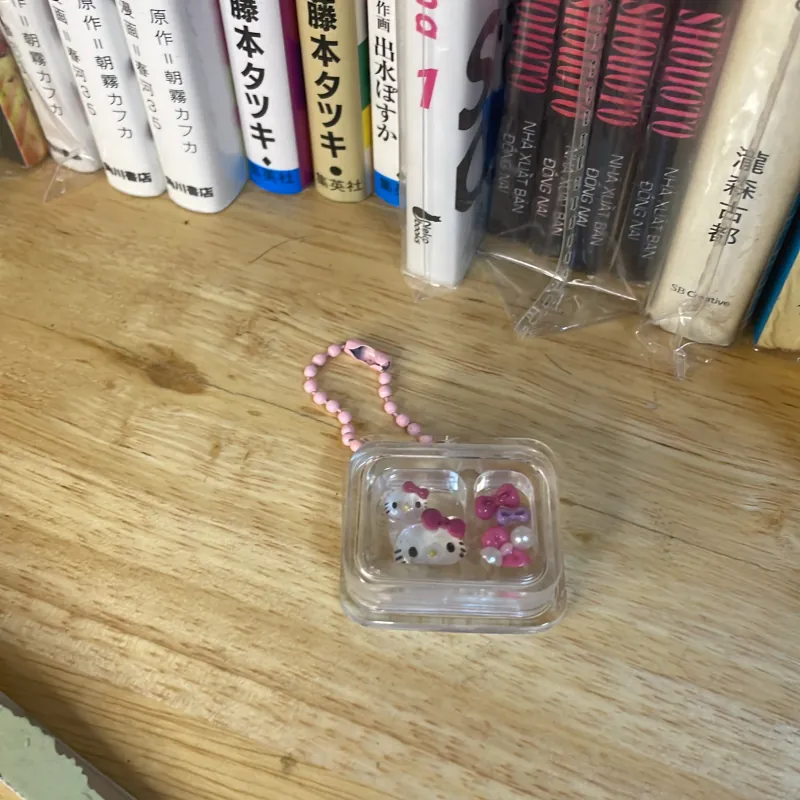 Móc khoá hộp đồ Hello Kitty handmade  1045389