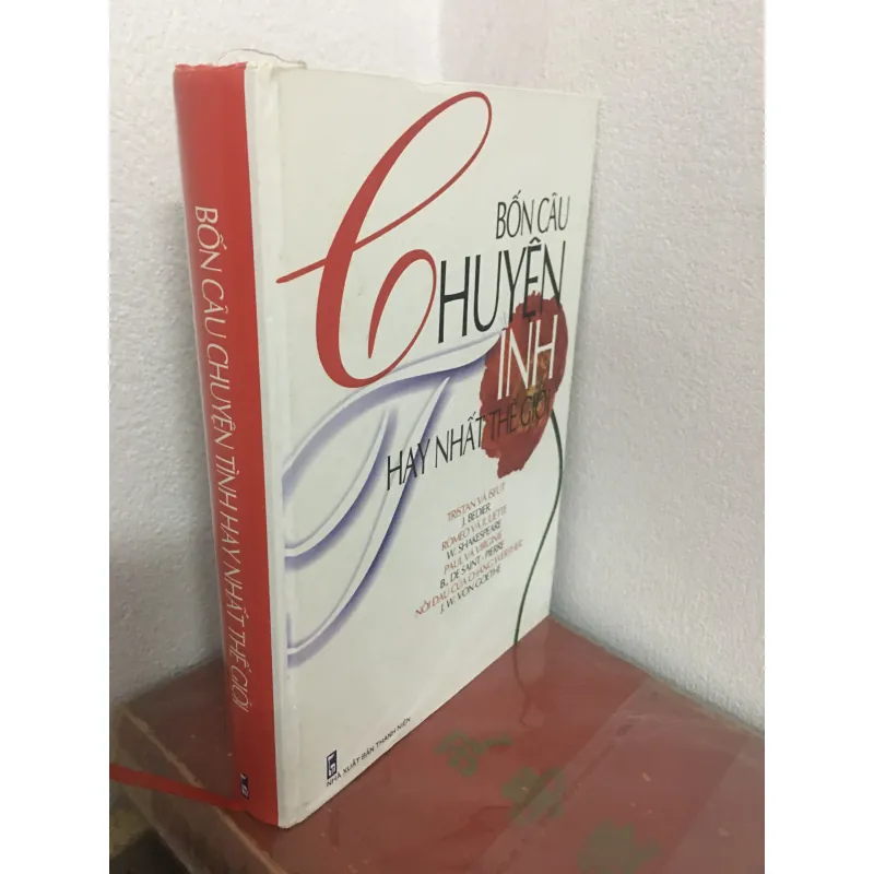 Bốn câu chuyện tình 1033960