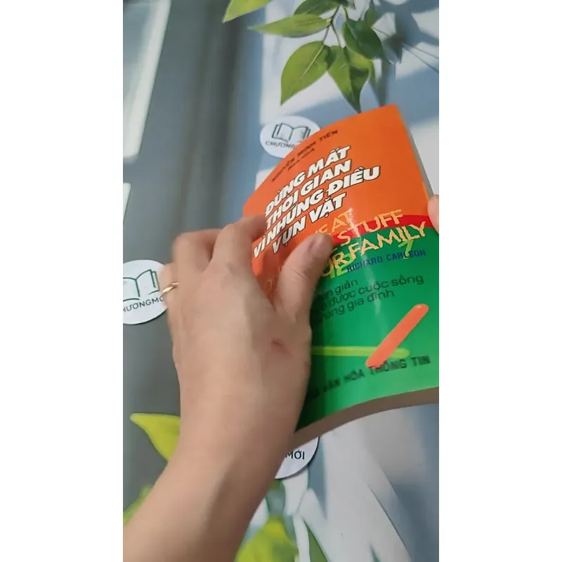 Đừng Mất Thời Gian Vì Những Điều Vụn Vặt - Nguyễn Minh Tiến 727259