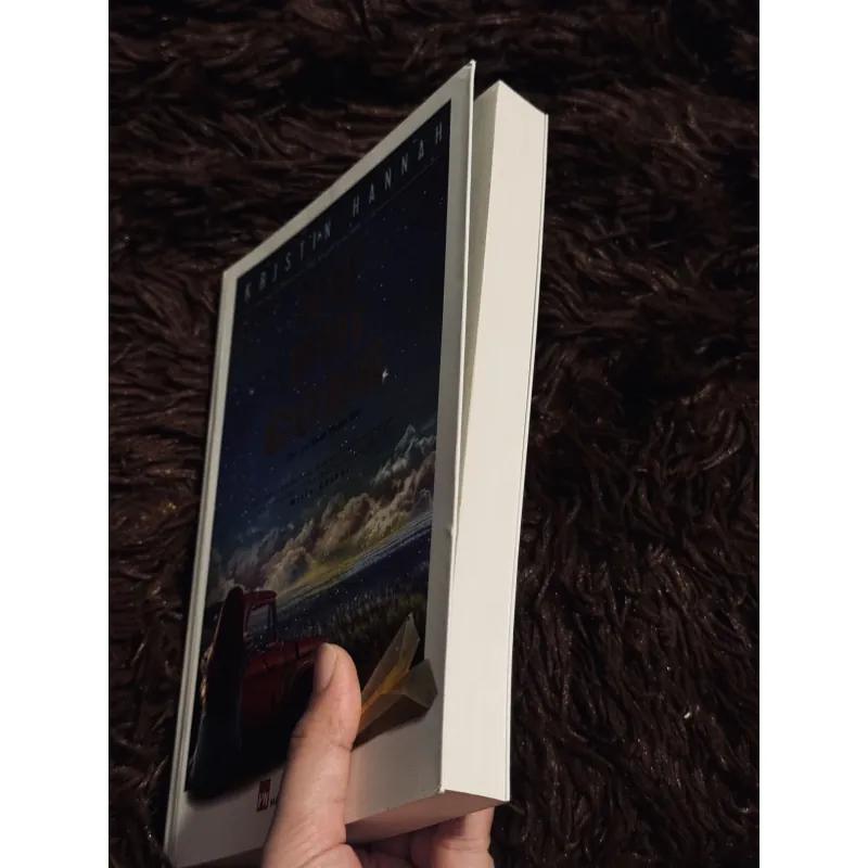 Nữ phi công 758051