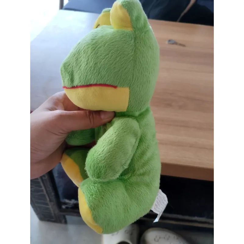 một chú thú nhồi bông hình ếch xanh. Hàng 2hand 996588