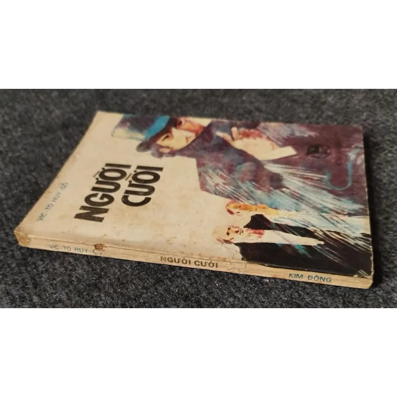 Người cười, của tác giả người Pháp nổi tiếng Victor Hugo 1036770