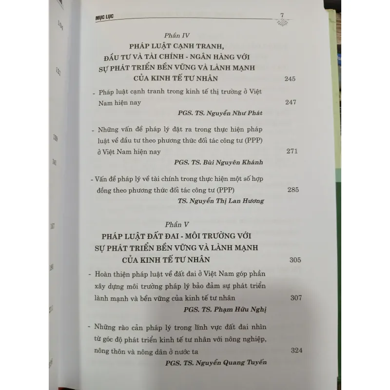 XÂY DỰNG MÔI TRƯỜNG PHÁP LÝ BẢO ĐẢM SỰ PHÁT TRIỂN BỀN VỮNG & LÀNH MẠNH CỦA KINH TẾ TƯ NHÂN 977400