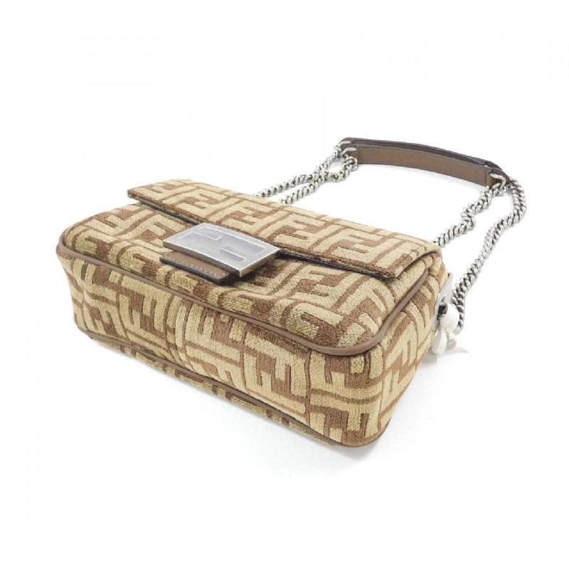 【Sản phẩm mới】Túi xách vai Fendi Baguette Chain Midi 8BR793 ALG7 614243