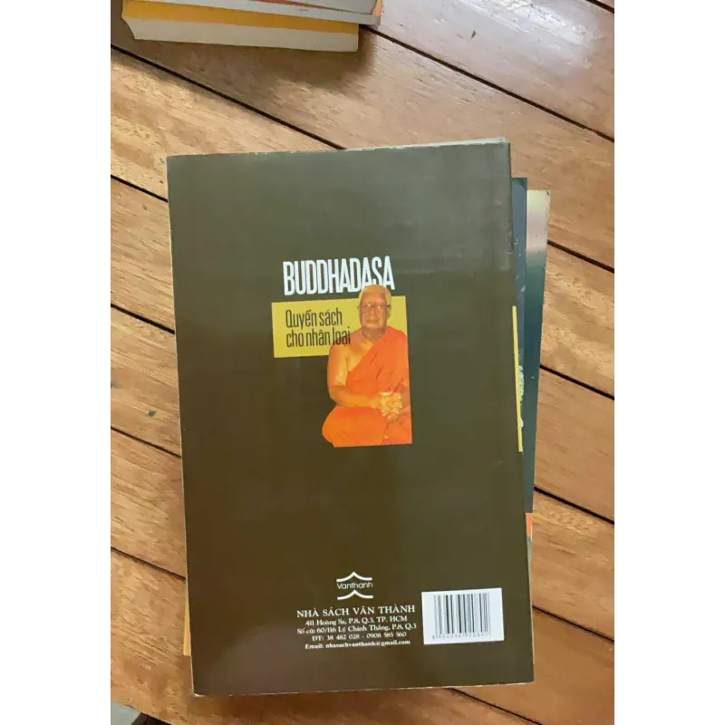 Quyển sách cho nhân loại Buddhadasa 753054