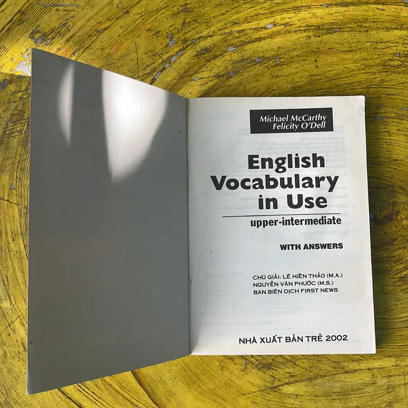 ENGLISH VOCABULARY IN USE- MICHAEL MCCARTHY - FELICITY O’DELL 736780