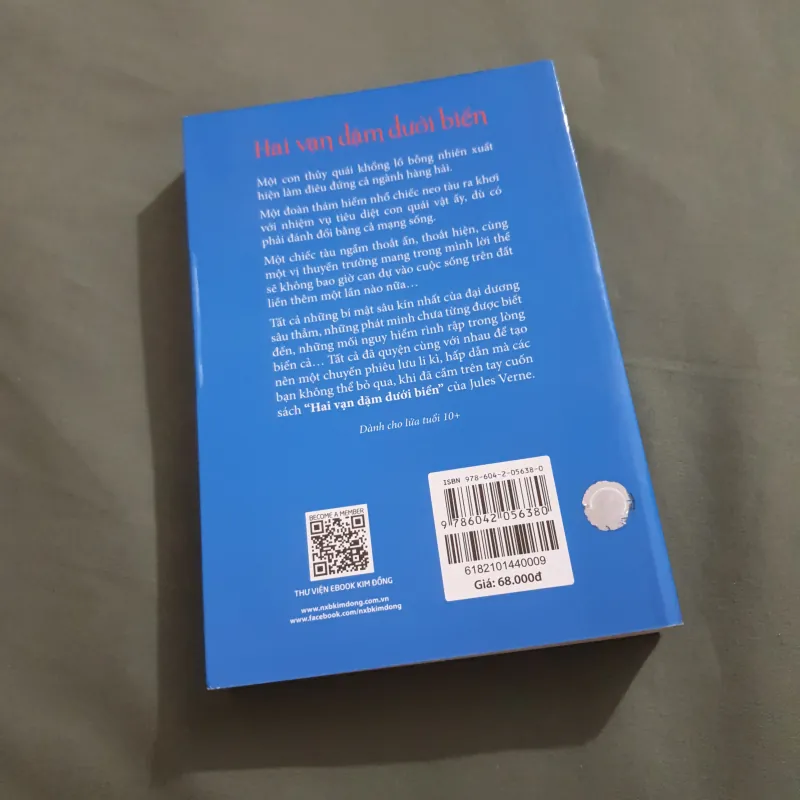 HAI VẠN DẶM DƯỚI BIỂN - Jules Verne 785989