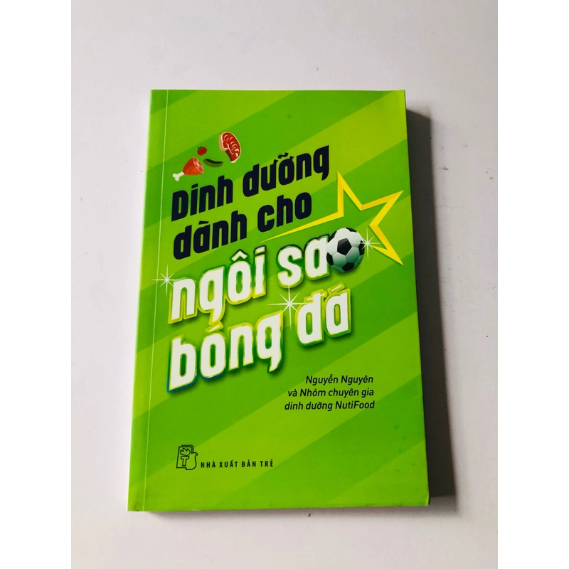 DINH DƯỠNG CHO NGÔI SAO BÓNG ĐÁ  455904