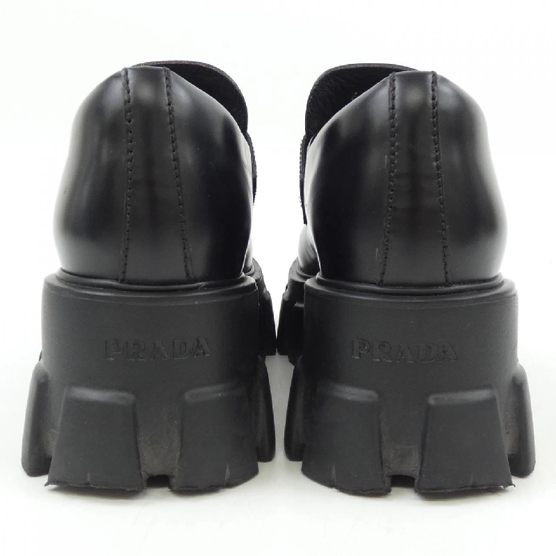 Giày lười Monolis Triangle Logo PRADA 1D649M - Hàng hiệu Authentic 829614