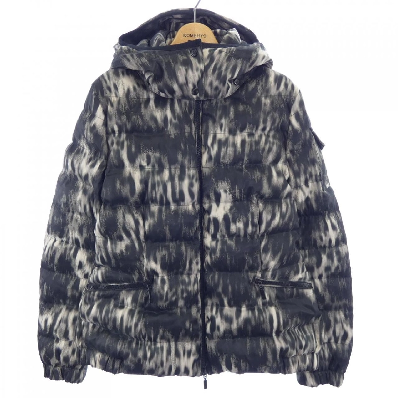 Áo khoác lông vũ MONCLER 637594